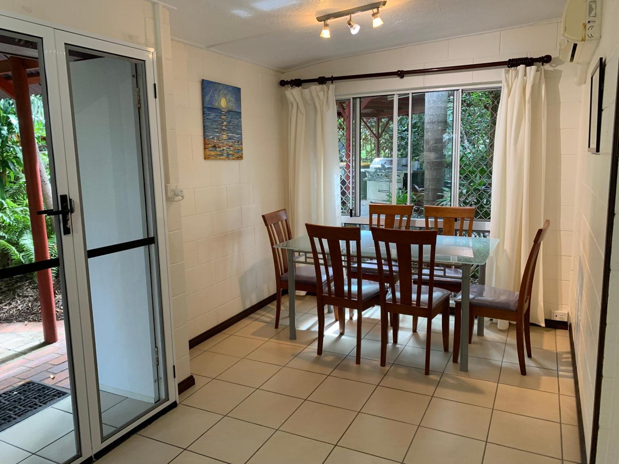 Shambhala Retreat Magnetic Island Cottages Nelly Bay Ngoại thất bức ảnh